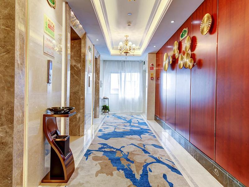 Vienna Hotel Nanchang  Bagian luar foto